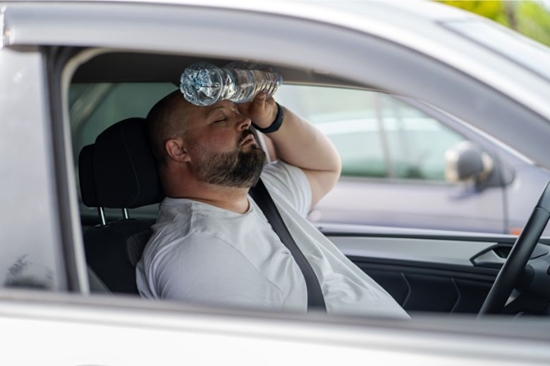 HOT-WEATHER-DRIVING 