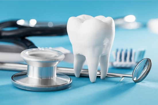 dental-health-treatment-by-Cosmetic-Implant-Dentistry-of-La-Jolla 